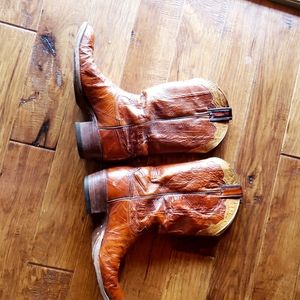 Justin Vintage Exotic Eel skin 81/2 D